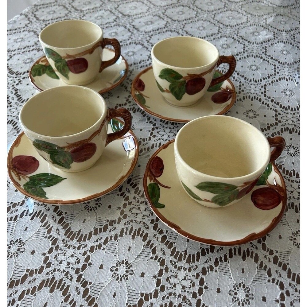 Vintage Franciscan Apple Coffee Cups and Saucers Set of 4